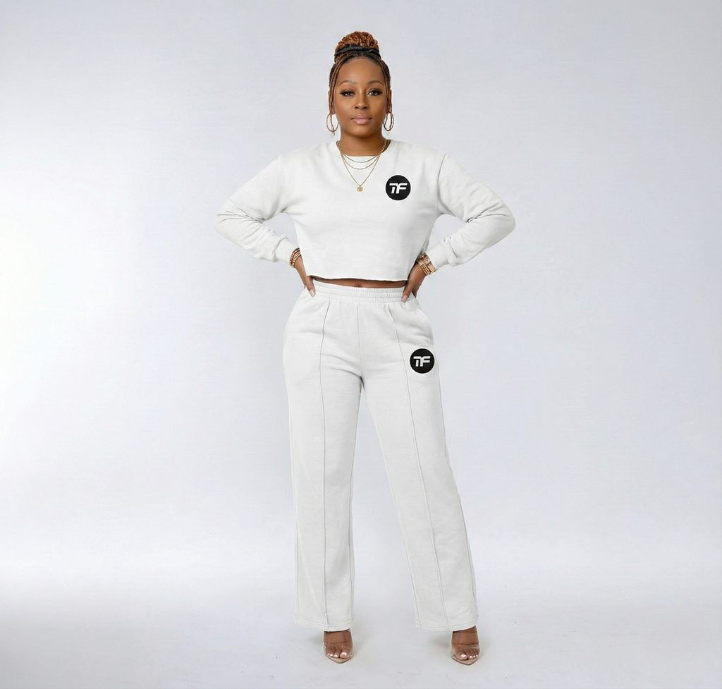 Woman's 2-Piece Crew Neck Crop Top Wide Leg Pants Sweatsuit